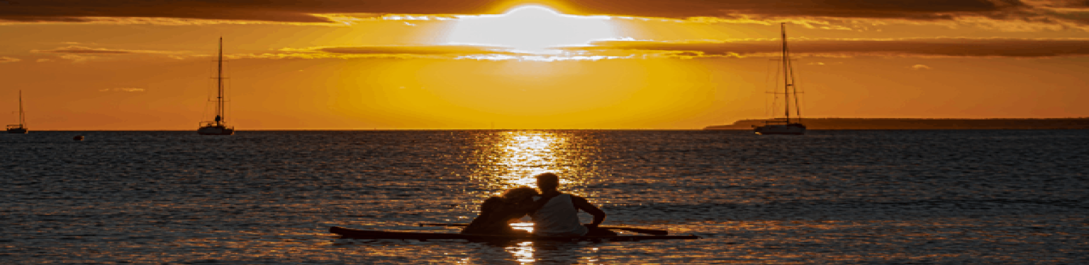 padel surf mallorca- puesta de sol